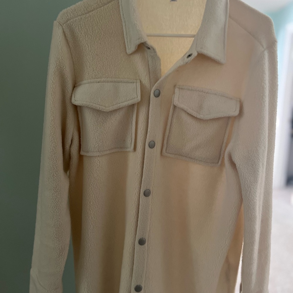 Ladies Small BB Dakota fleece Shacket. Bought at South Moon Under.